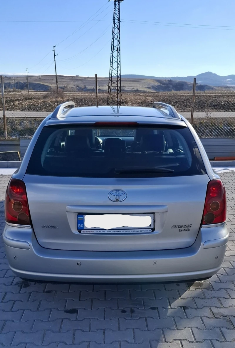 Toyota Avensis, снимка 2 - Автомобили и джипове - 48885836