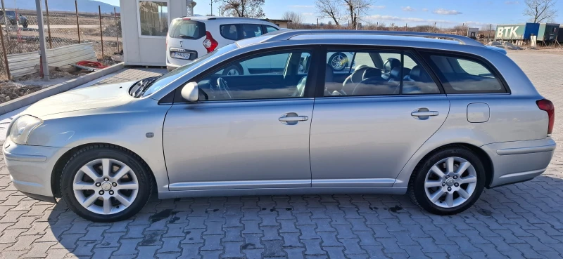 Toyota Avensis, снимка 3 - Автомобили и джипове - 48885836