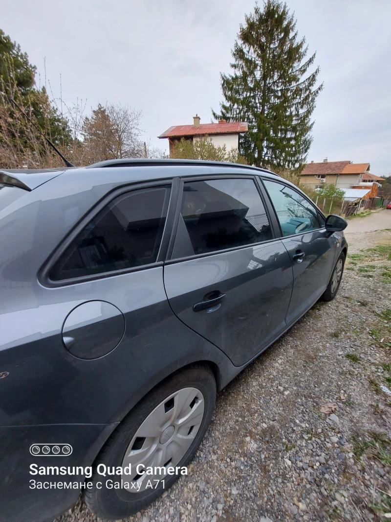 Seat Ibiza, снимка 3 - Автомобили и джипове - 52020747