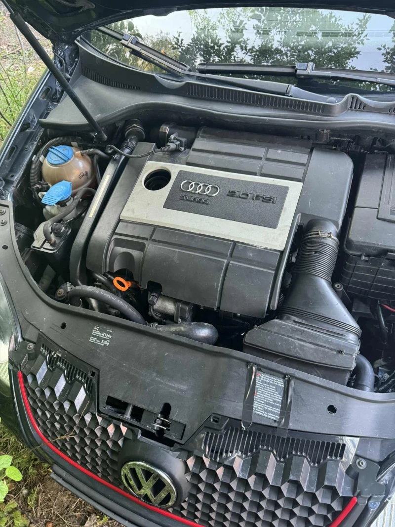 VW Golf 2.0, снимка 4 - Автомобили и джипове - 52870683