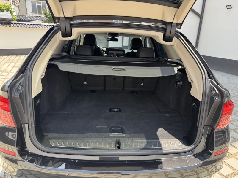BMW 530  X-Drive, M SPORT, снимка 7 - Автомобили и джипове - 52252086