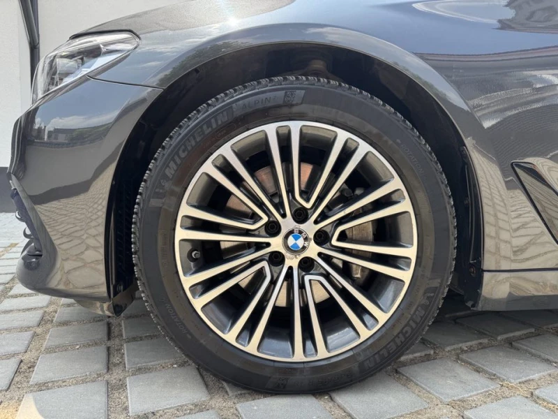 BMW 530  X-Drive, M SPORT, снимка 5 - Автомобили и джипове - 52252086