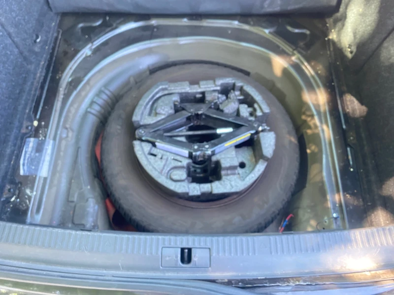 Skoda Superb 2.0tdi, снимка 7 - Автомобили и джипове - 50984772