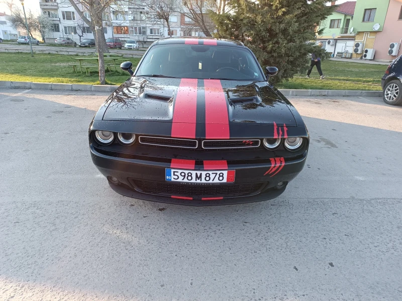 Dodge Challenger RT 5.7HEMI 8ZF