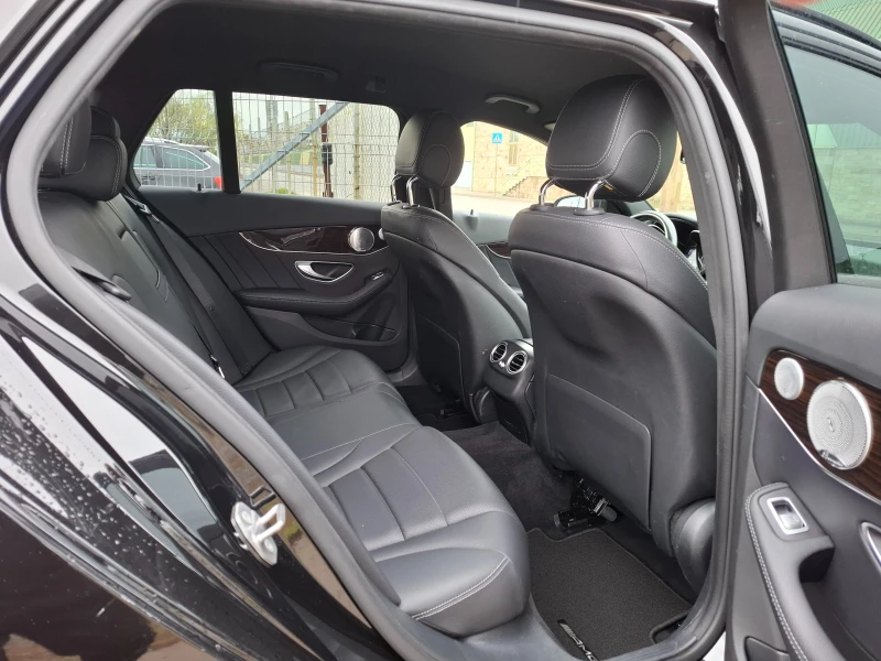 Mercedes-Benz C 200 184к.с. 4х4 9G-TRONIC AMG , снимка 10 - Автомобили и джипове - 52470308