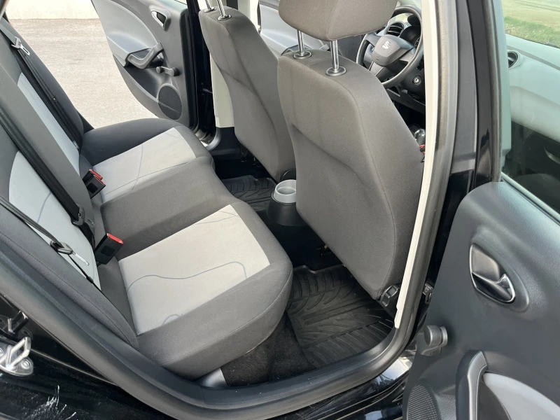 Seat Ibiza 1.2I 69кс. EURO 5 КЛИМАТИК , снимка 10 - Автомобили и джипове - 52851040