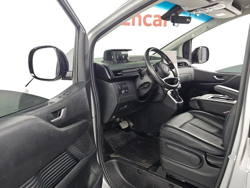 Hyundai Staria L6DC, снимка 10 - Автомобили и джипове - 56241297