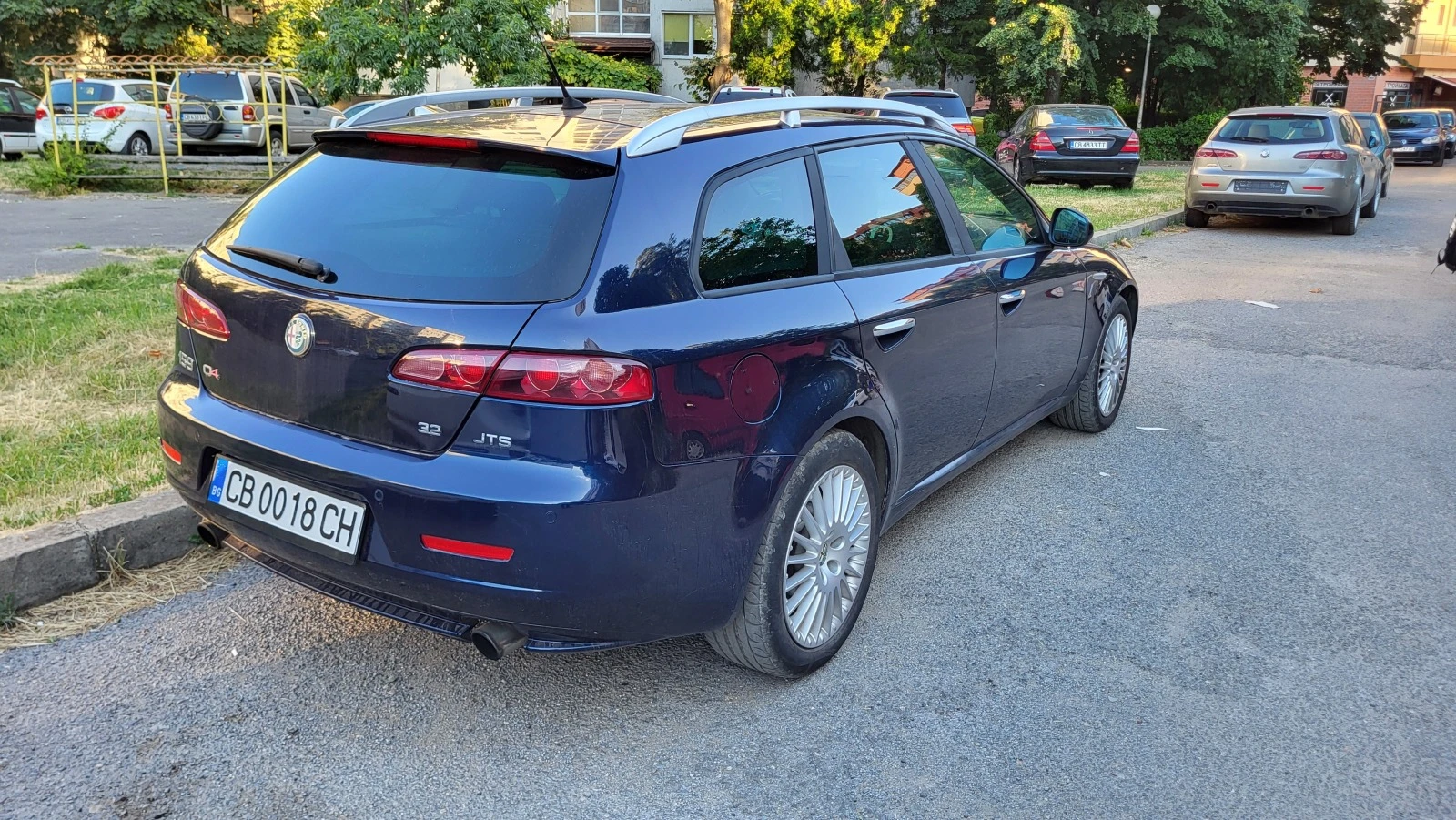 Alfa Romeo 159 sportwagon 3.2 JTS Q4 - изображение 4