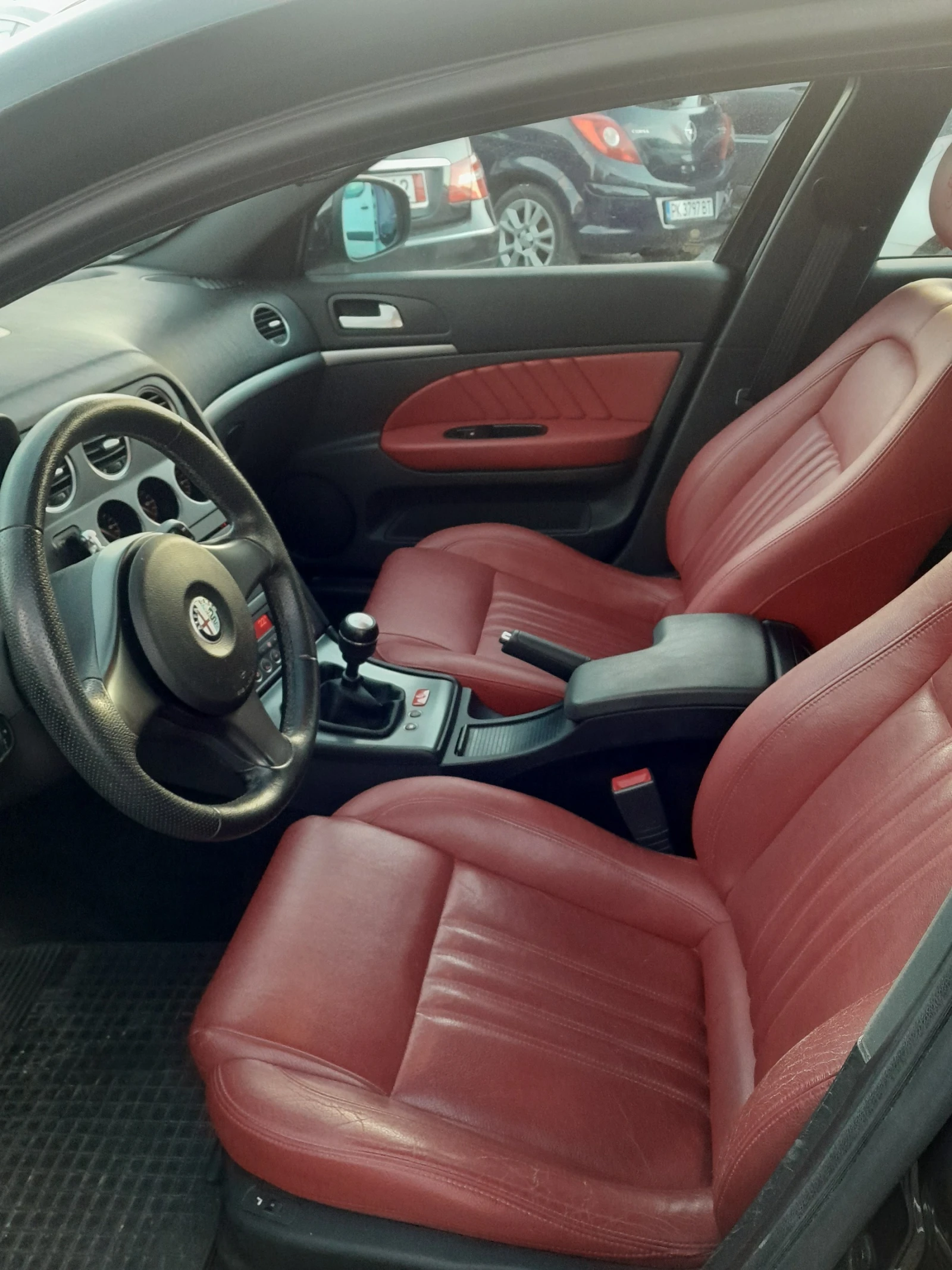 Alfa Romeo 159 sportwagon 2.0D - изображение 9