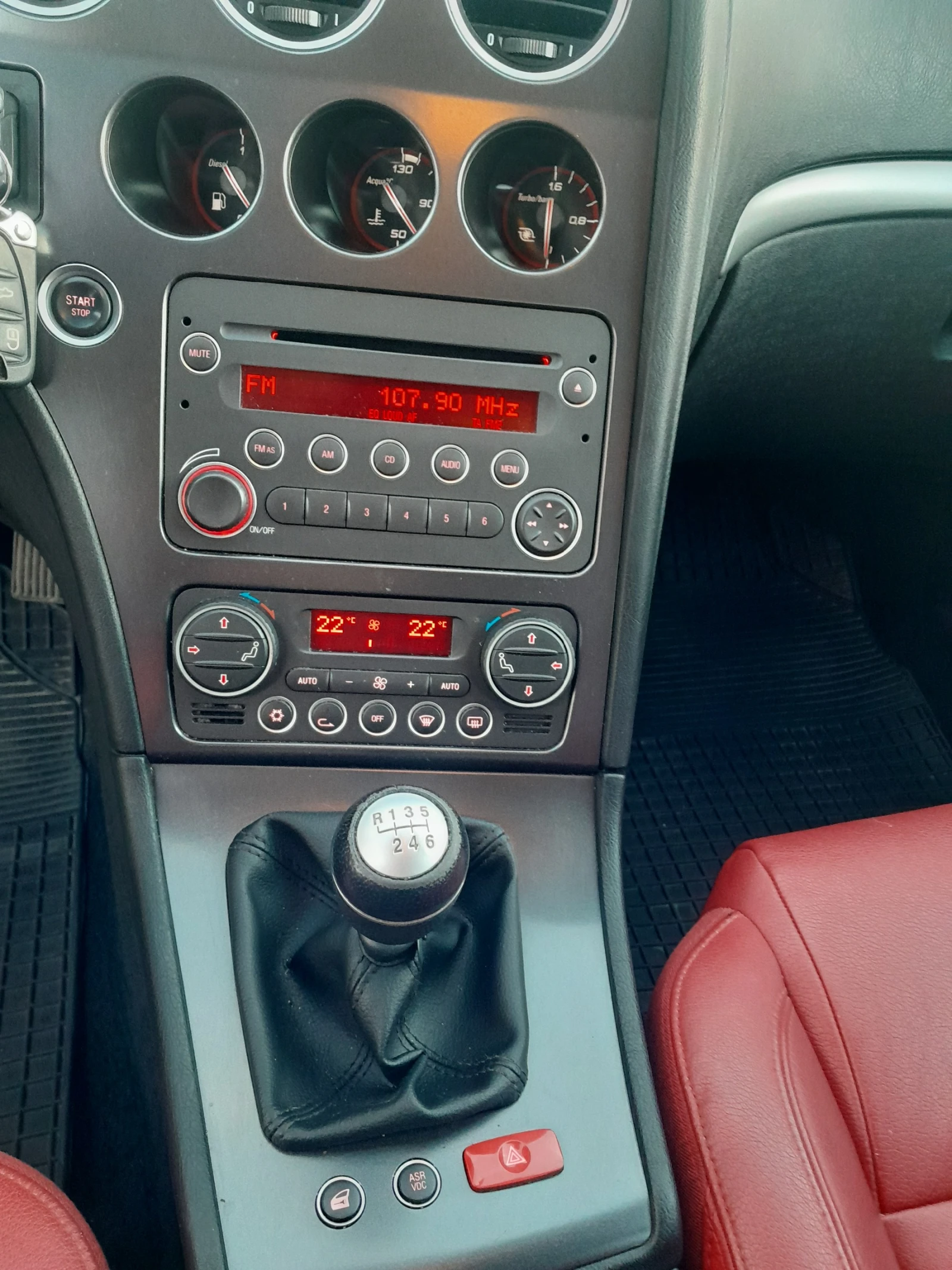 Alfa Romeo 159 sportwagon 2.0D - изображение 8