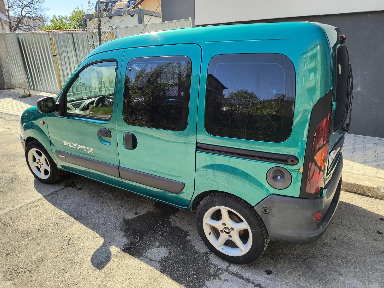 Renault Kangoo 1.9DTi Товарен - изображение 2