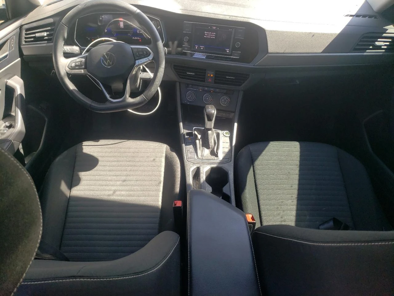 VW Jetta S FWD * Възможност за лизинг*  - изображение 8