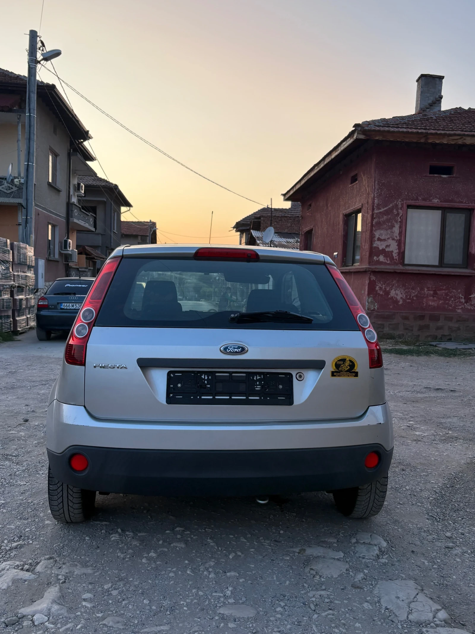 Ford Fiesta  - изображение 3