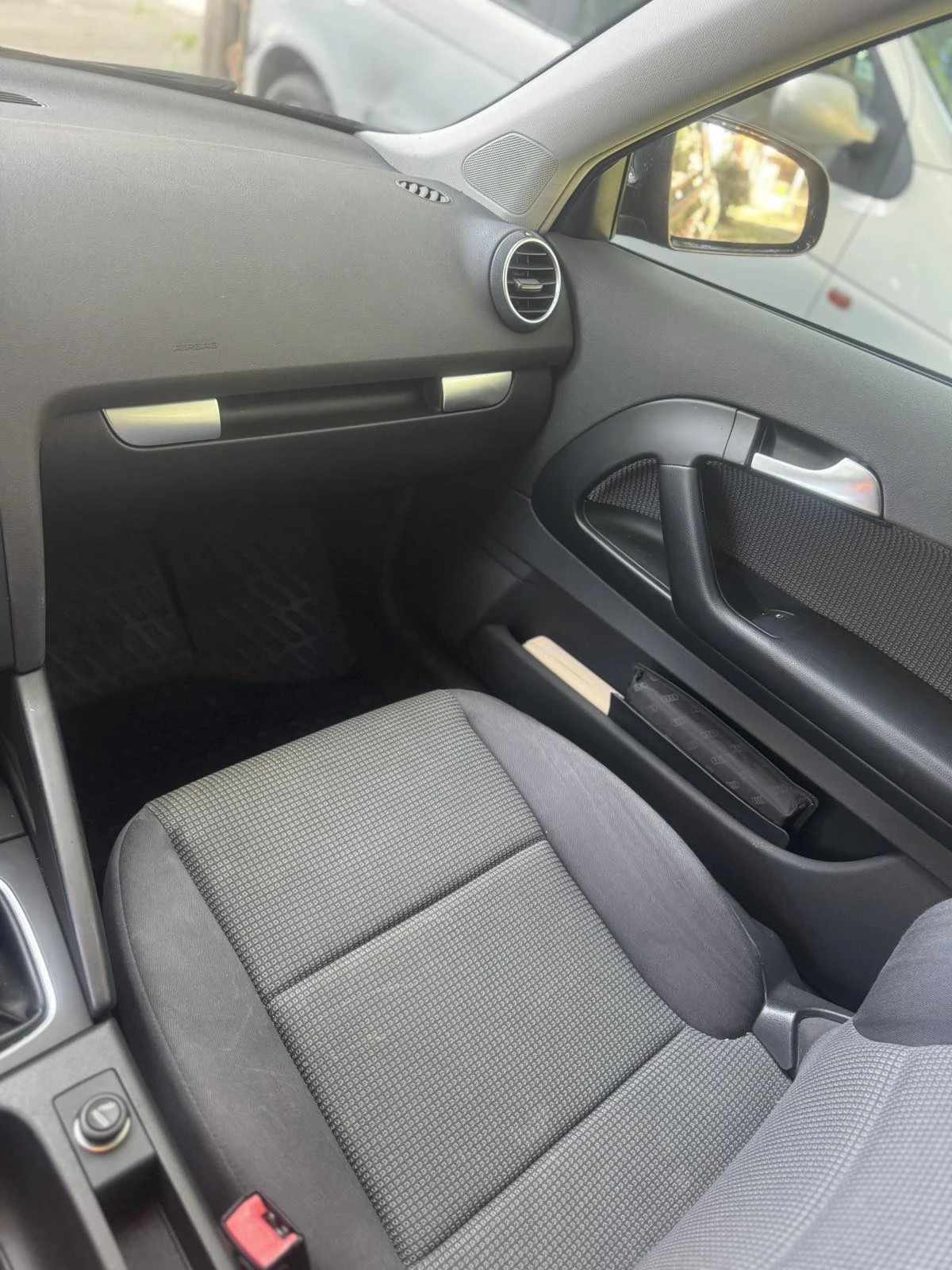 Audi A3 1.6 - изображение 7