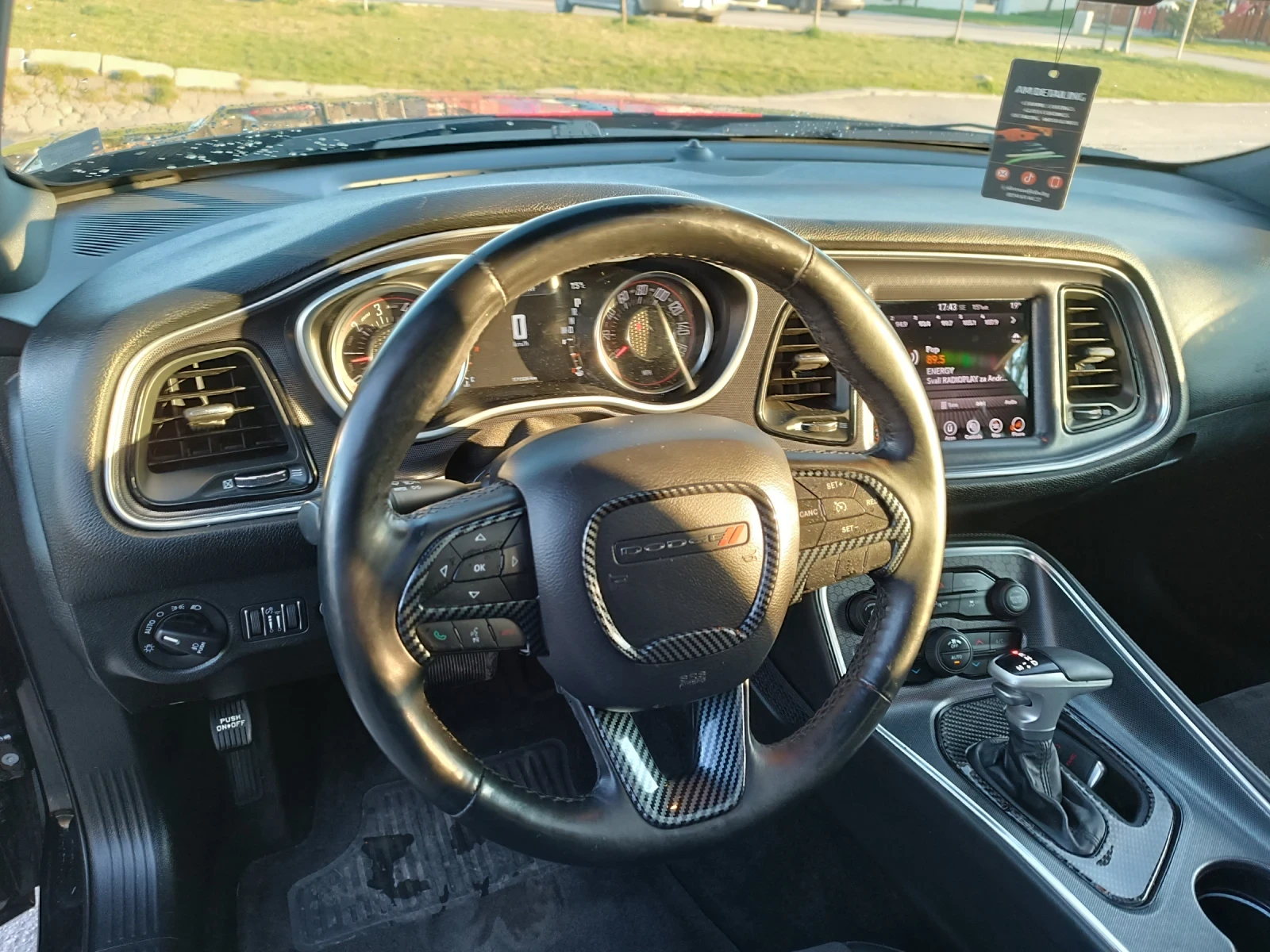 Dodge Challenger RT 5.7HEMI 8ZF | Mobile.bg — изображение 16