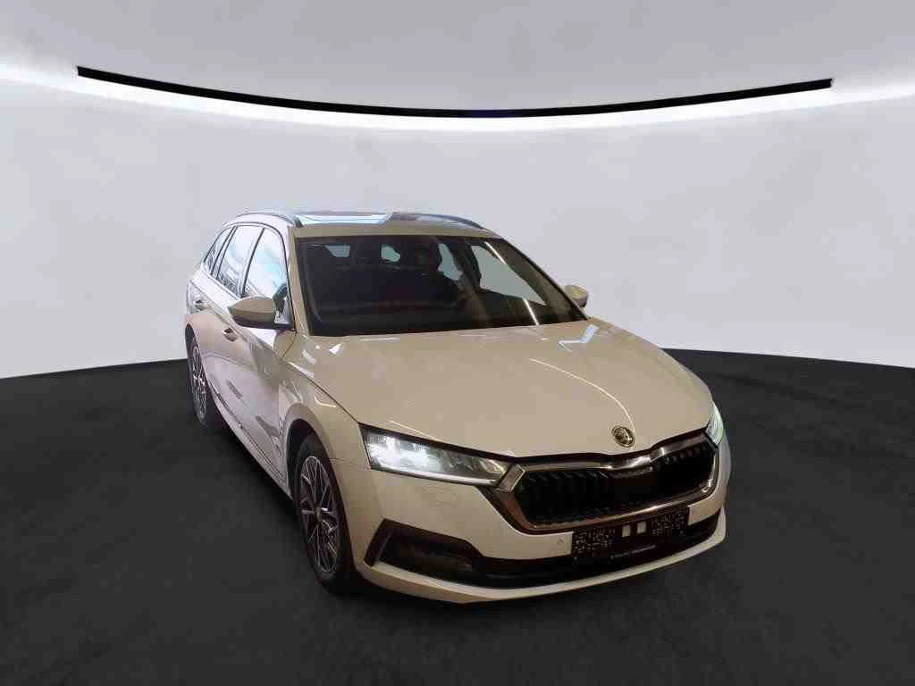 Skoda Octavia 2.0 TDI Clever"Панорама"Виртуален Педал  - изображение 3