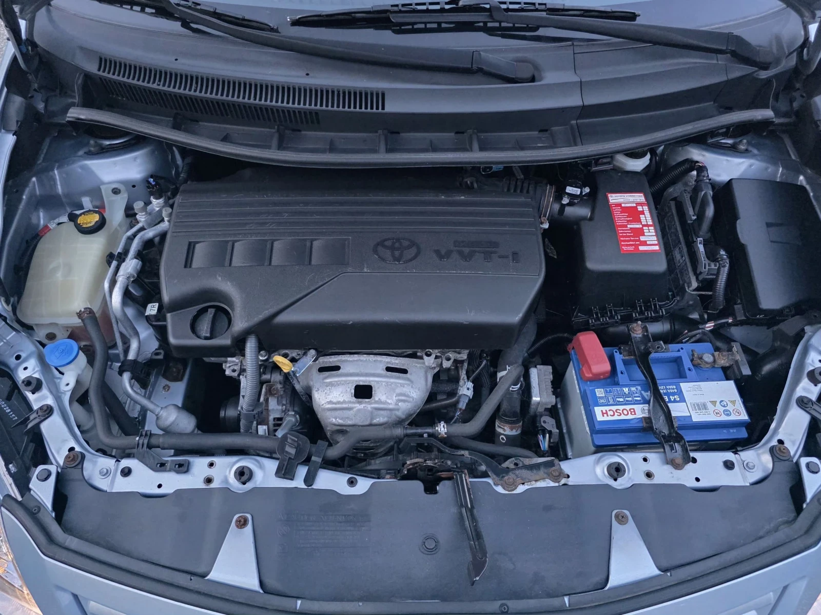 Toyota Auris 1.33 VVT-I * FACELIFT* РЕАЛЕН ПРОБЕГ* ТОП*  - изображение 9