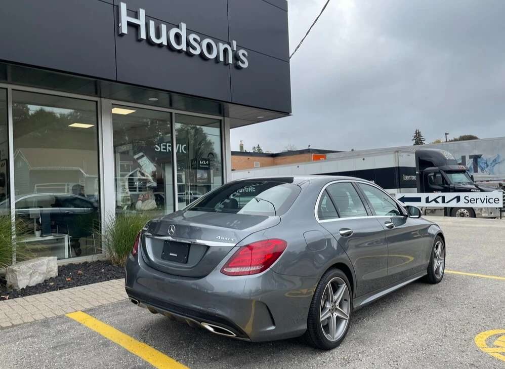 Mercedes-Benz C 300 * * CARFAX* * АВТО КРЕДИТ* *  - изображение 6