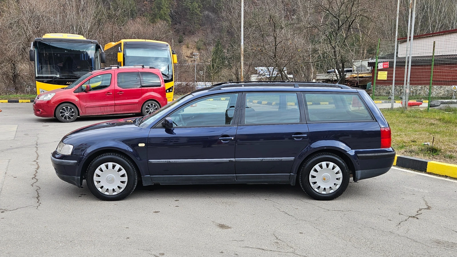 VW Passat 1.9 TDI 4X4/KLIMATIK - изображение 3