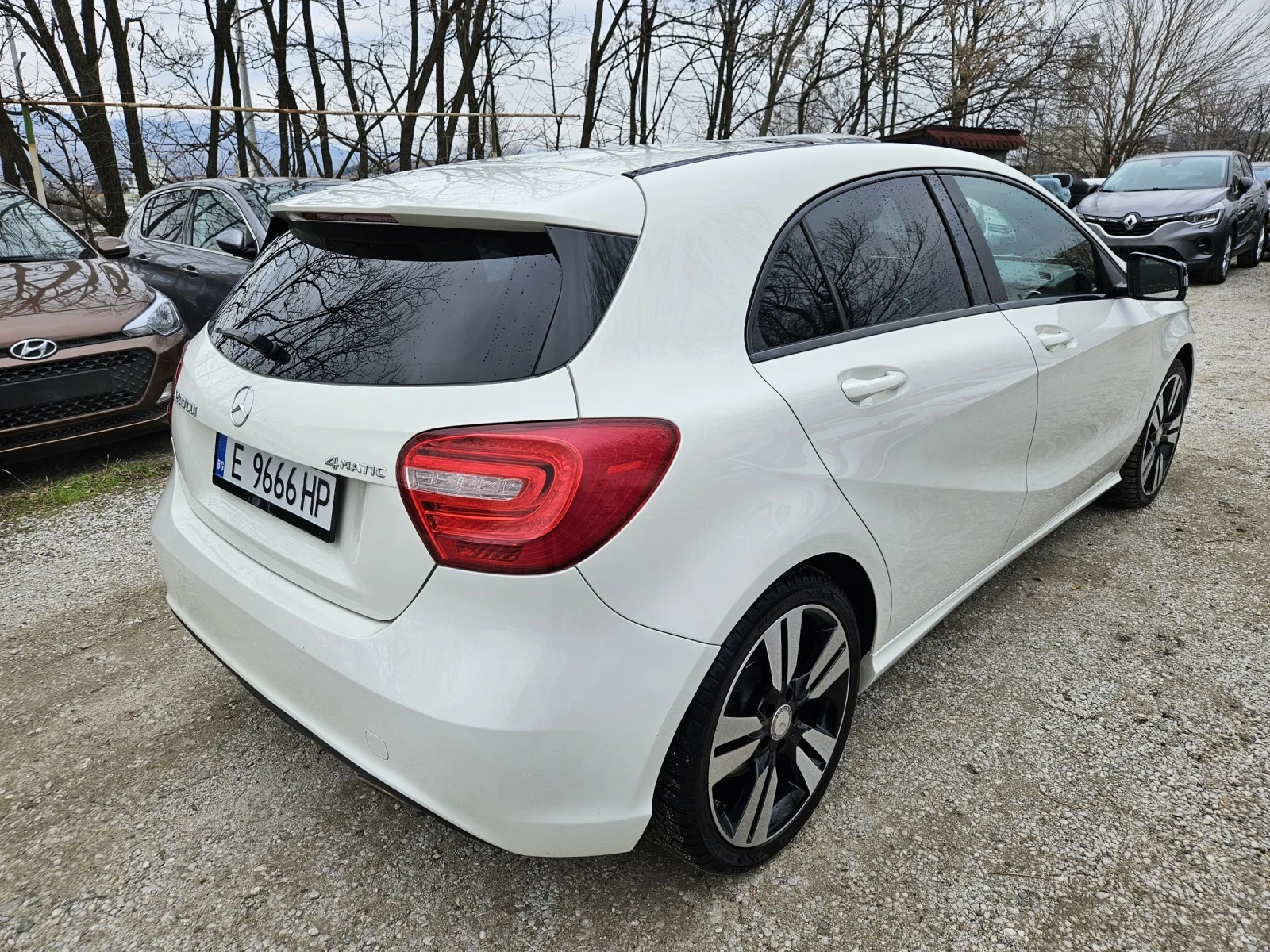 Mercedes-Benz A 200 4 Matic* Distronik* Panorama*  - изображение 4