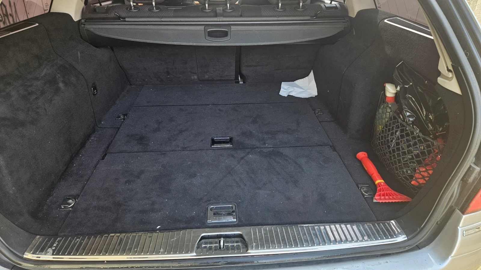 Mercedes-Benz E 200, снимка 12 - Автомобили и джипове - 53753991