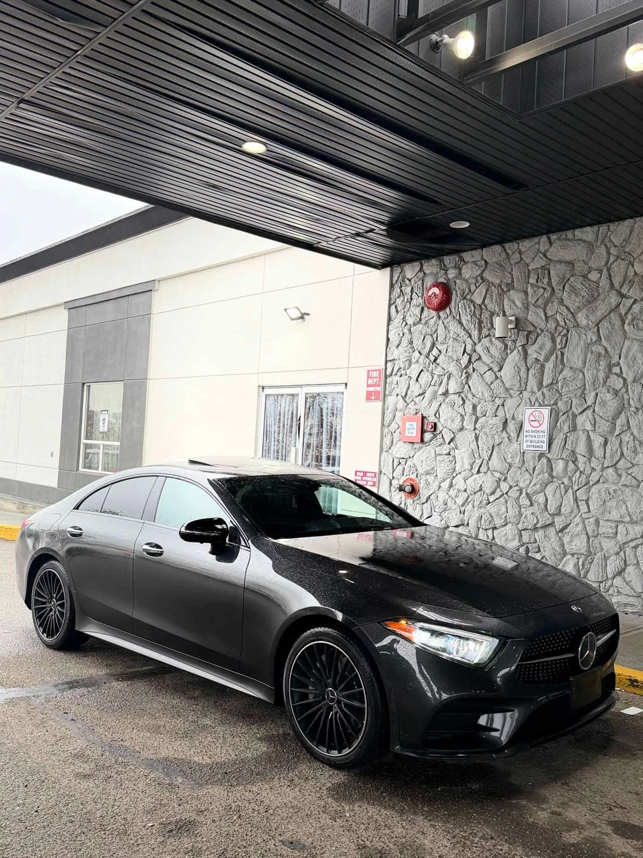 Mercedes-Benz CLS 450 4 MATIC * CARFAX * 360 * HEAD UP * BURMESTER