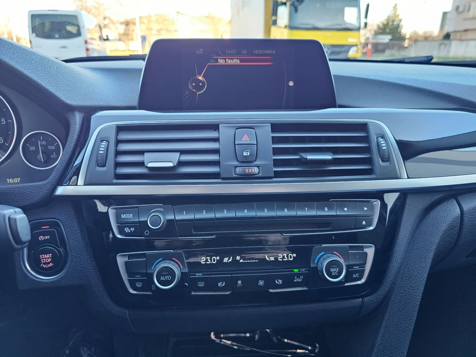 BMW 320 320XD 190hp B47 M-Sport LCI, снимка 13 - Автомобили и джипове - 54293745