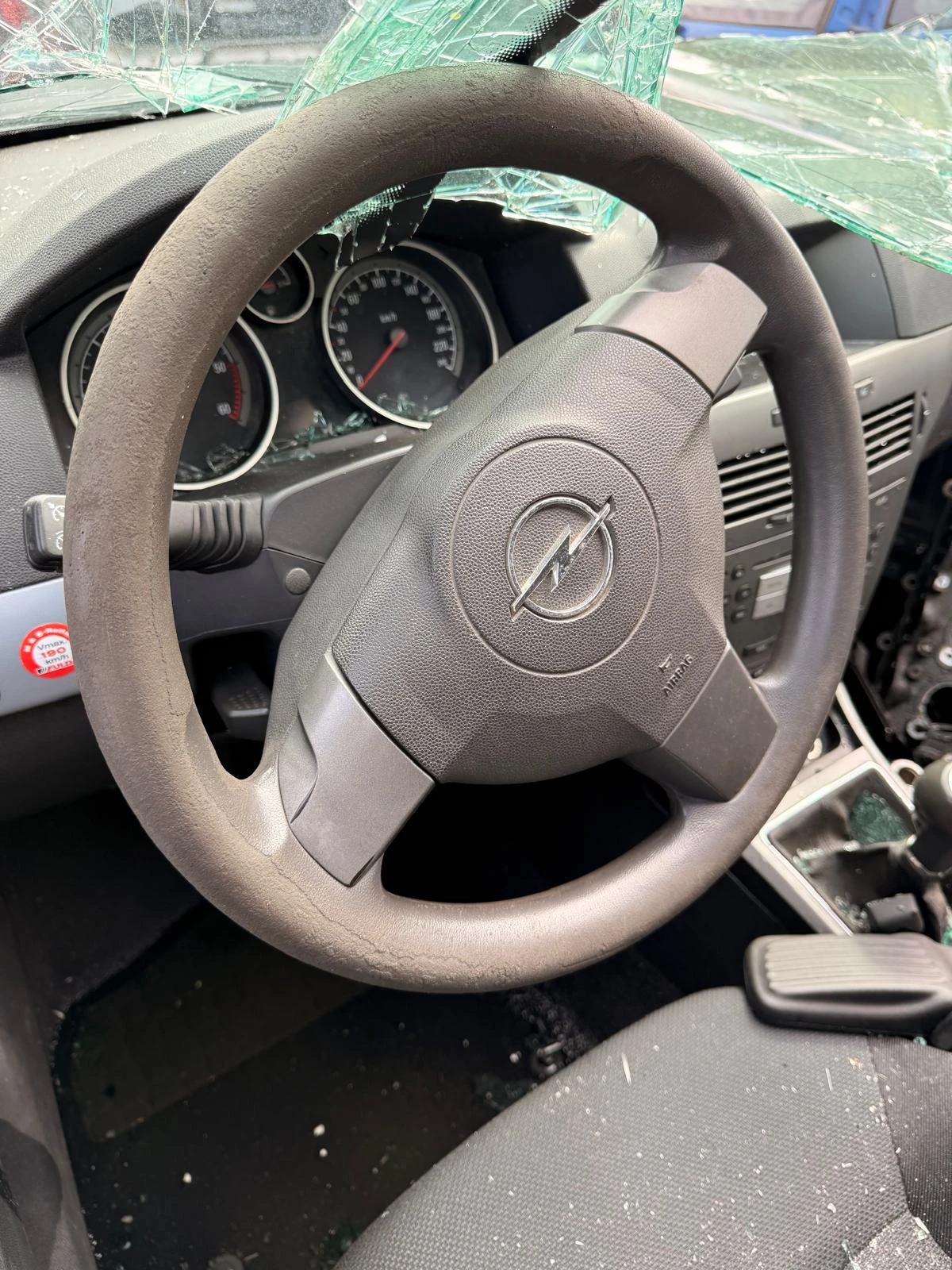 Opel Astra H, снимка 2 - Автомобили и джипове - 54776299