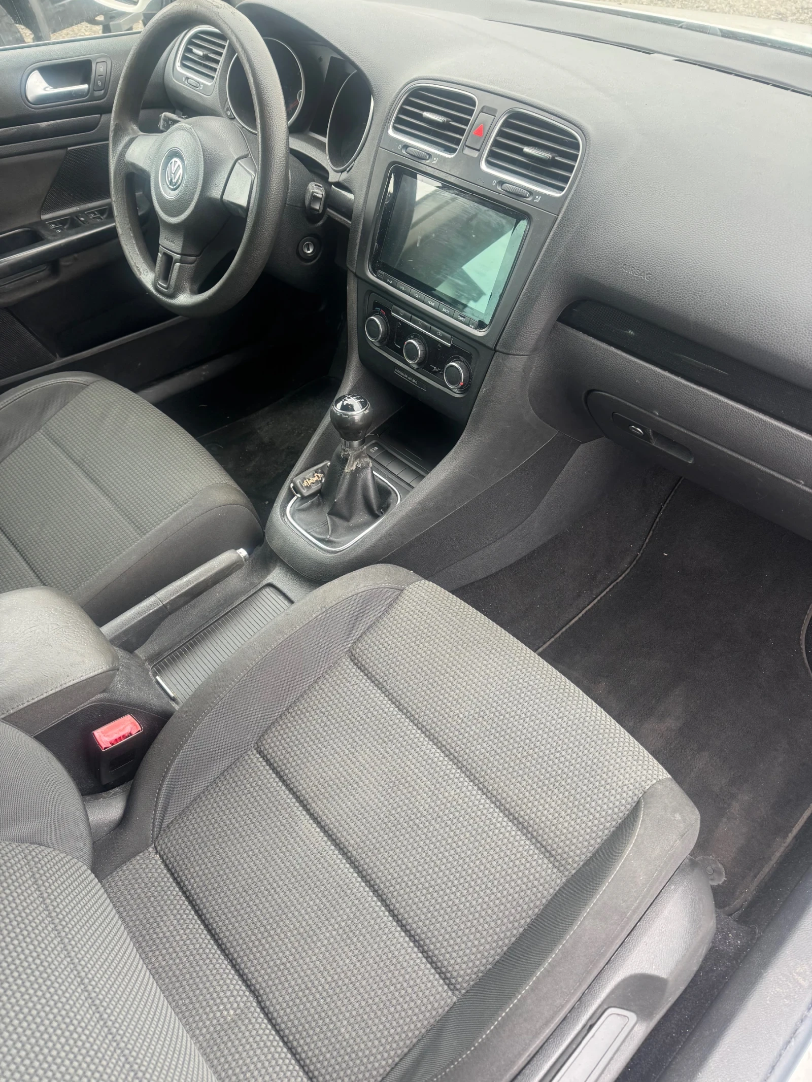 VW Golf 1.6 TDI 105 k.с. 2013г 161 000 км, снимка 10 - Автомобили и джипове - 55018261