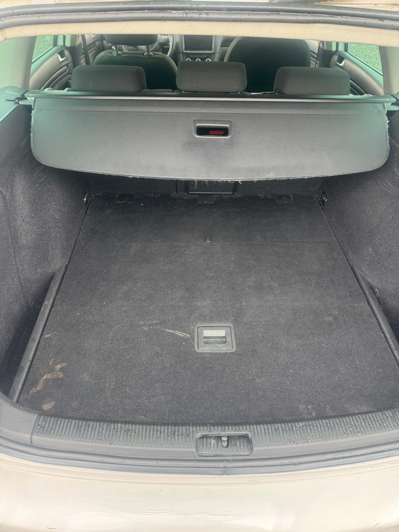 VW Golf 1.6 TDI 105 k.с. 2013г 161 000 км, снимка 11 - Автомобили и джипове - 55018261