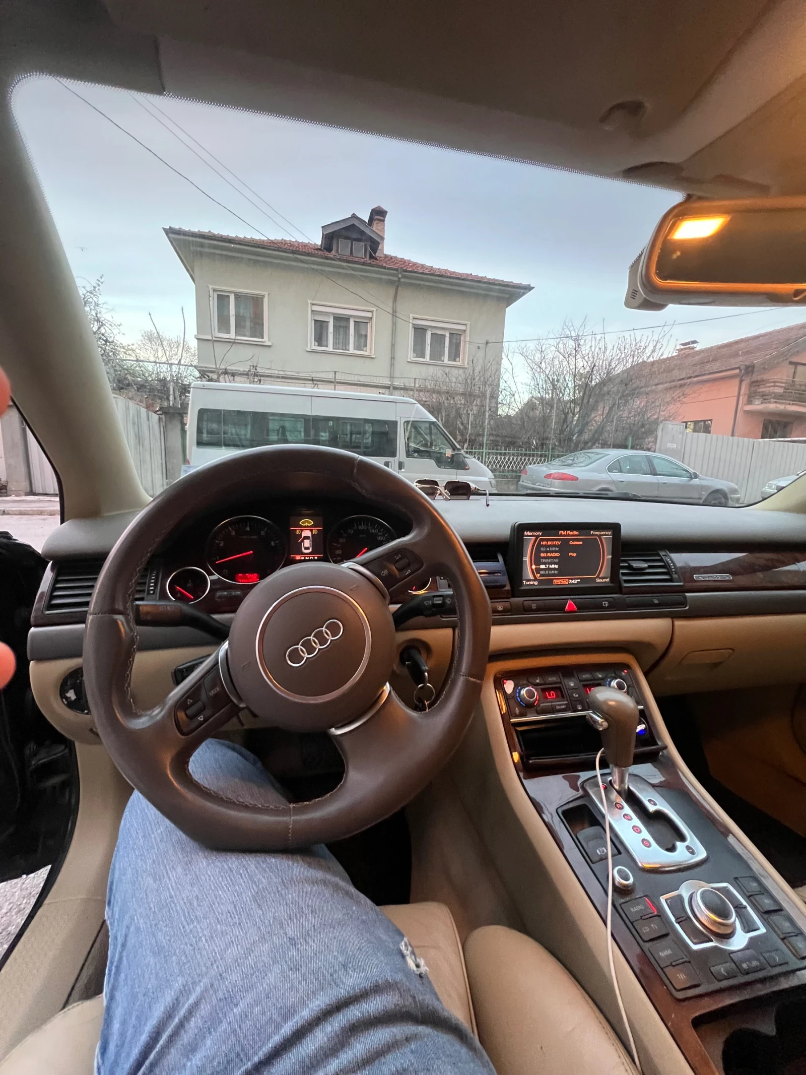 Audi A8, снимка 8 - Автомобили и джипове - 55081831