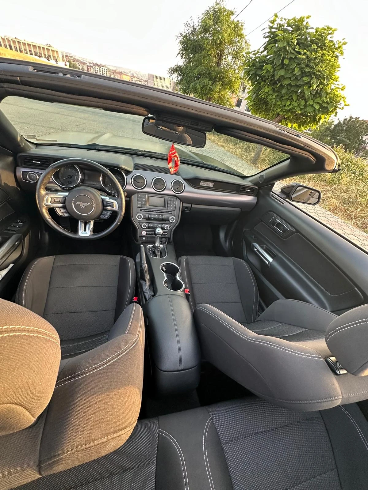 Ford Mustang, снимка 12 - Автомобили и джипове - 55188519