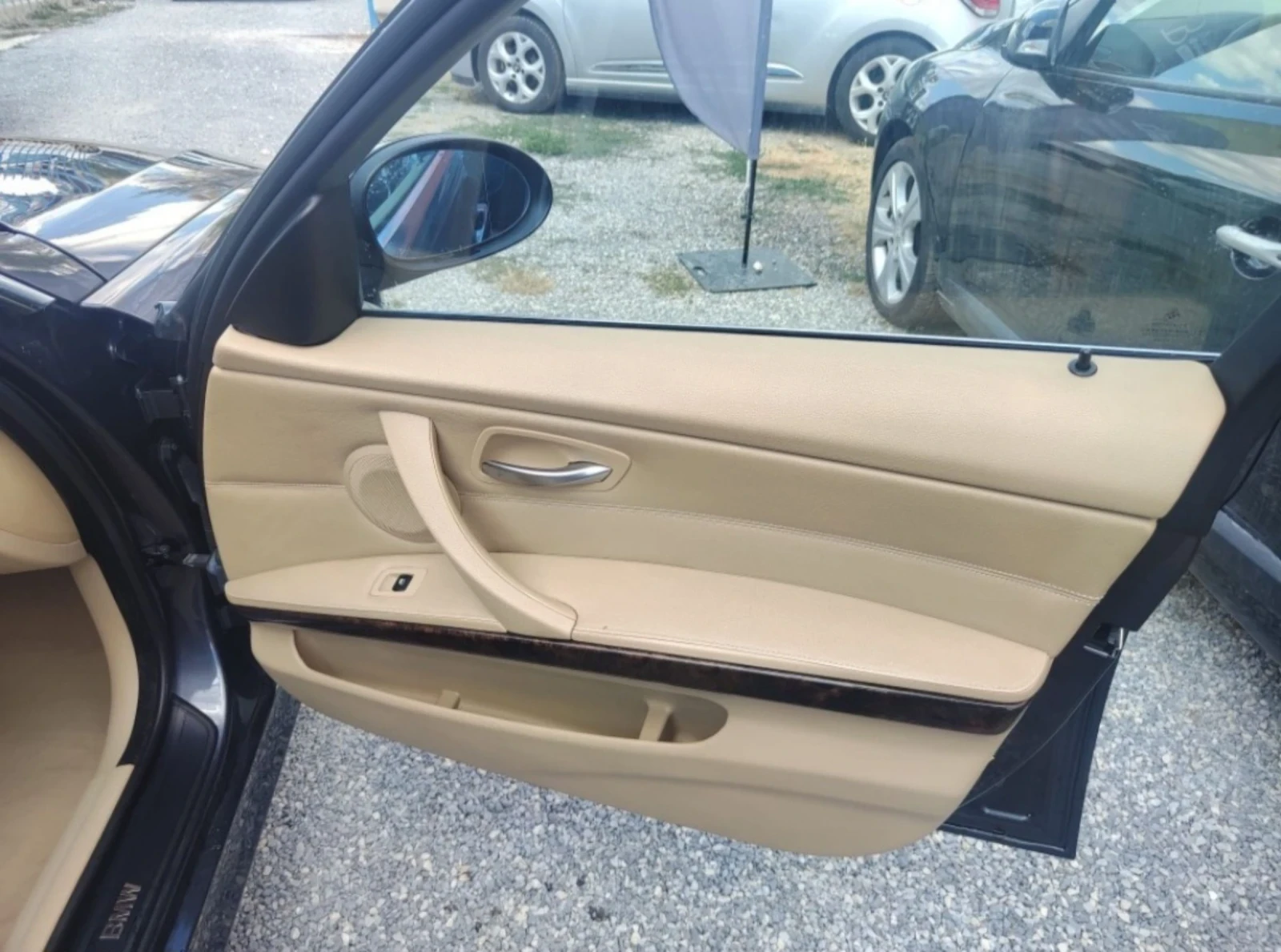 BMW 330 4х4, снимка 13 - Автомобили и джипове - 55365030