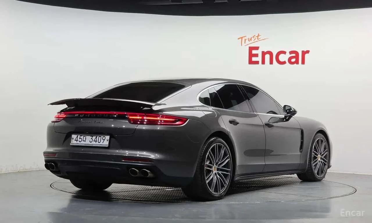Porsche Panamera Turbo, снимка 2 - Автомобили и джипове - 55405905