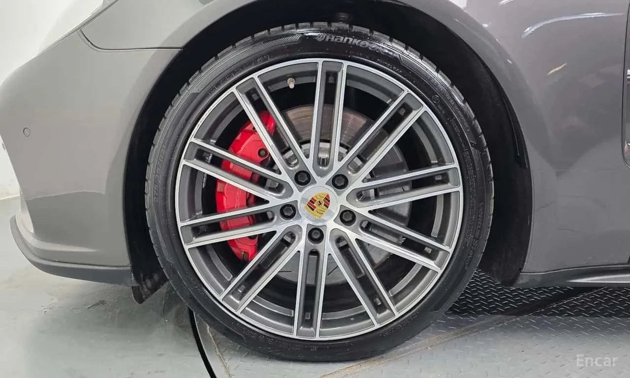 Porsche Panamera Turbo, снимка 6 - Автомобили и джипове - 55405905