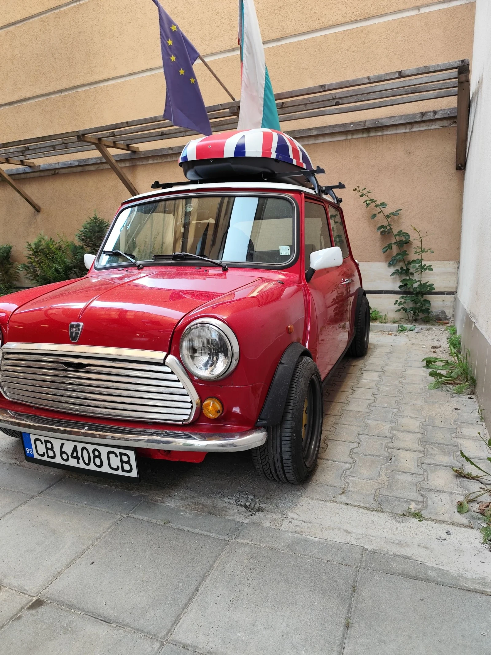 Mini Cooper 1.3 SPI, снимка 3 - Автомобили и джипове - 55505572
