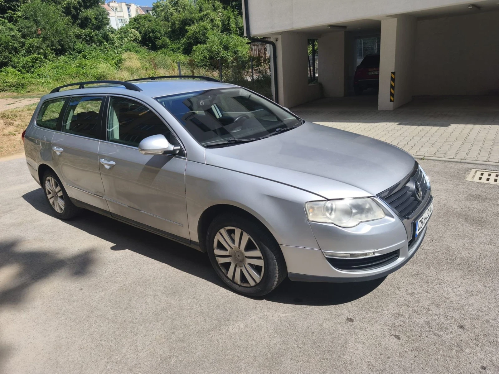 VW Passat 2.0 FSI, снимка 3 - Автомобили и джипове - 55443850