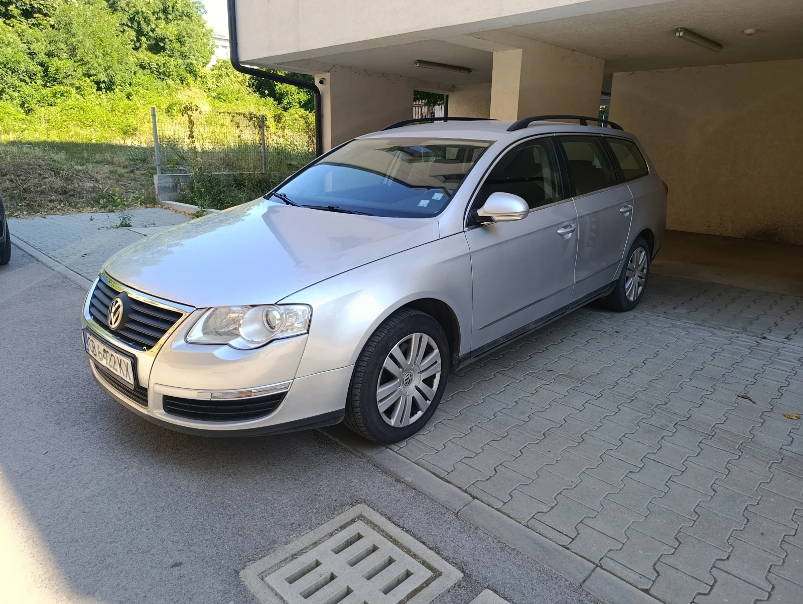 VW Passat 2.0 FSI 6 ск, снимка 2 - Автомобили и джипове - 55443850