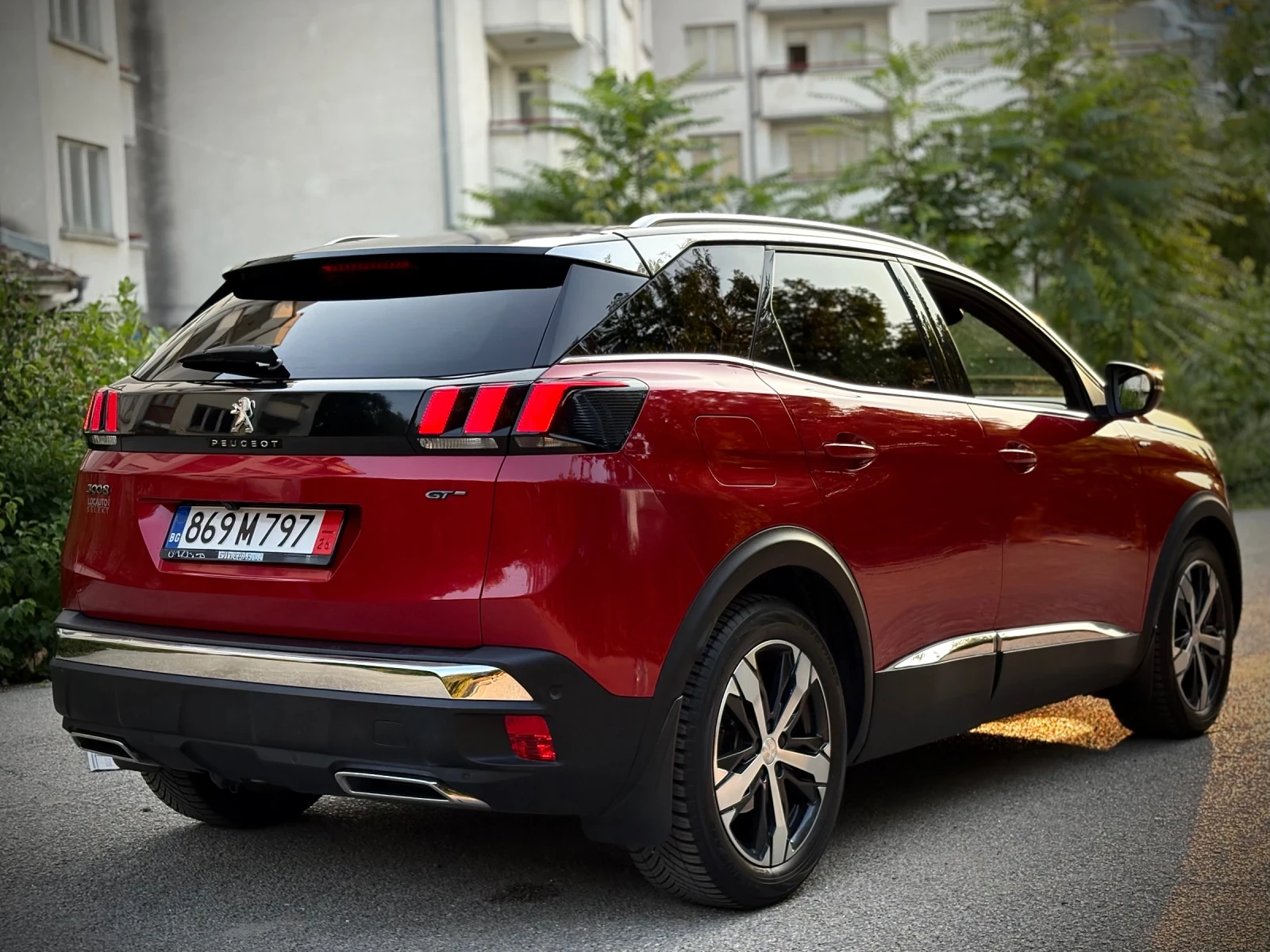 Peugeot 3008 * GT-LINE * DISTRONIC * PANORAMA * KEYLESS * 360 *, снимка 4 - Автомобили и джипове - 55569548