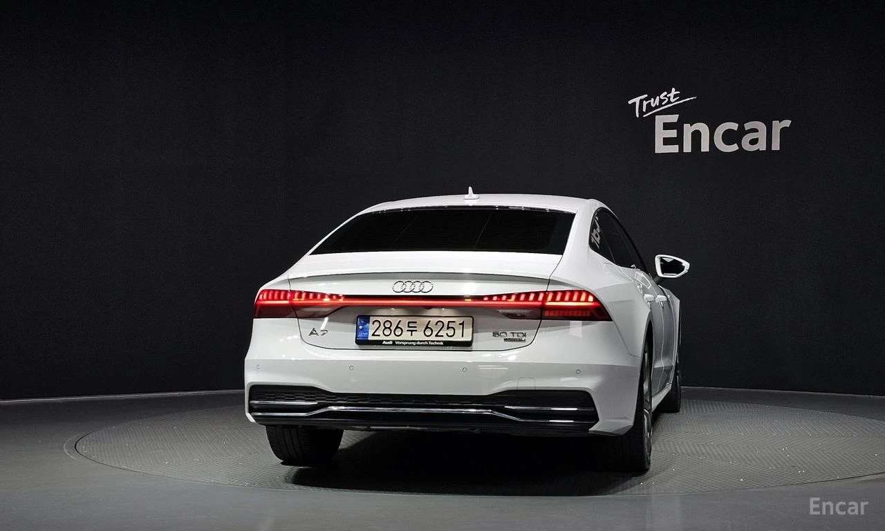 Audi A7 50 TDI Quattro* B&O* 360* ХЕДЪП* МАСАЖ* DISTRONIC*, снимка 4 - Автомобили и джипове - 55655764