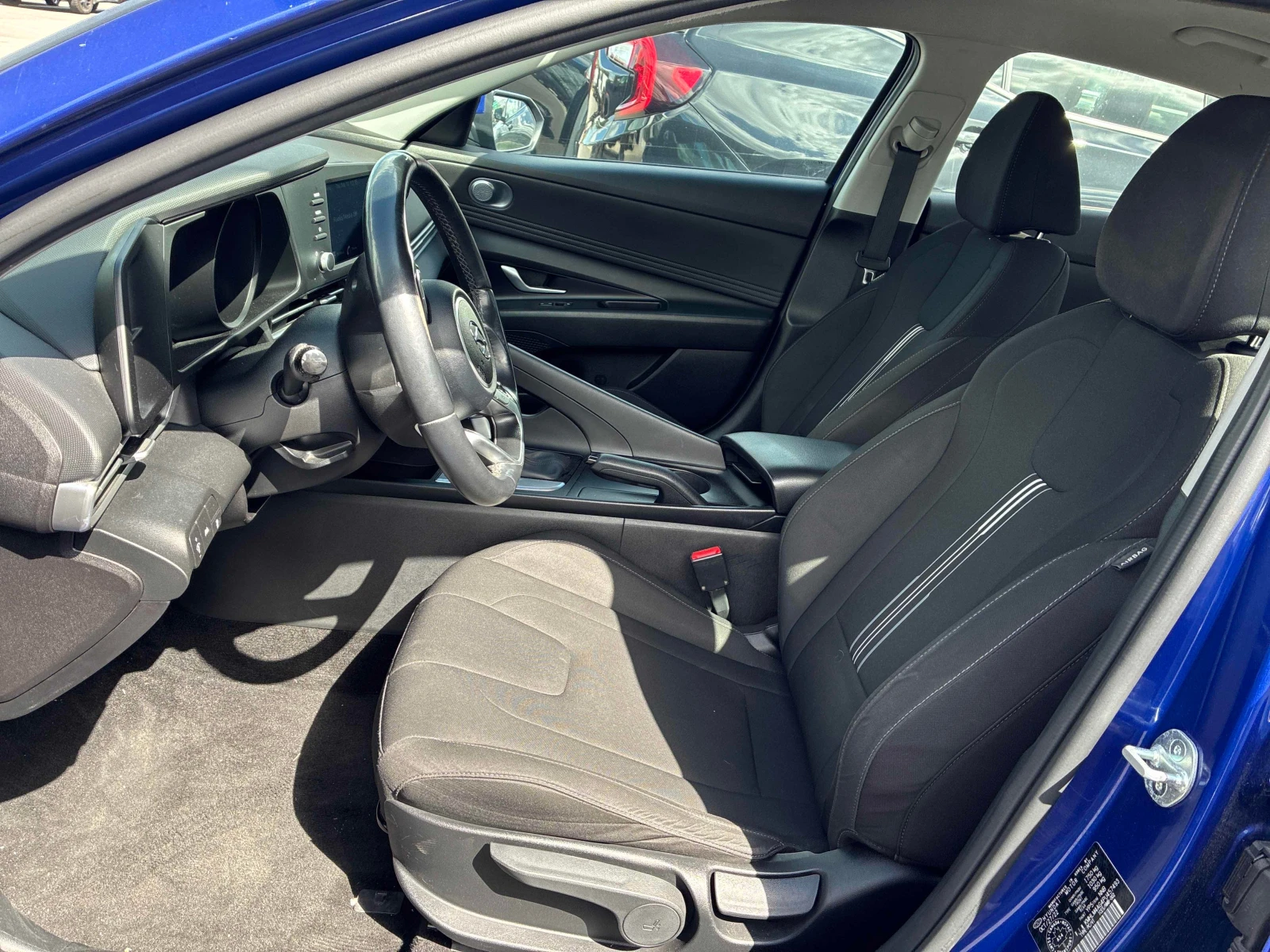 Hyundai Elantra * Preferred * АВТОКРЕДИТ БЕЗ ПЪРВОНАЧАЛНА ВНОСКА* , снимка 14 - Автомобили и джипове - 56041813