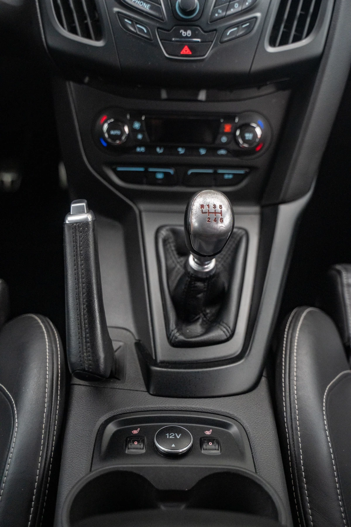 Ford Focus, снимка 14 - Автомобили и джипове - 56515634