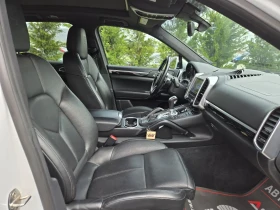 Porsche Cayenne 3.6i-300кс= PLATINIUM= 101.000km= PANO= ОБДУХВАНЕ - 24500 € / 47917.83 лв. - 48415692 13