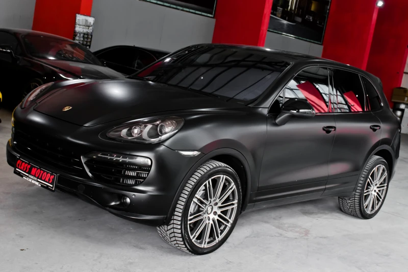 Porsche Cayenne 3.0D * GTS* Sport Design, снимка 1 - Автомобили и джипове - 47112949