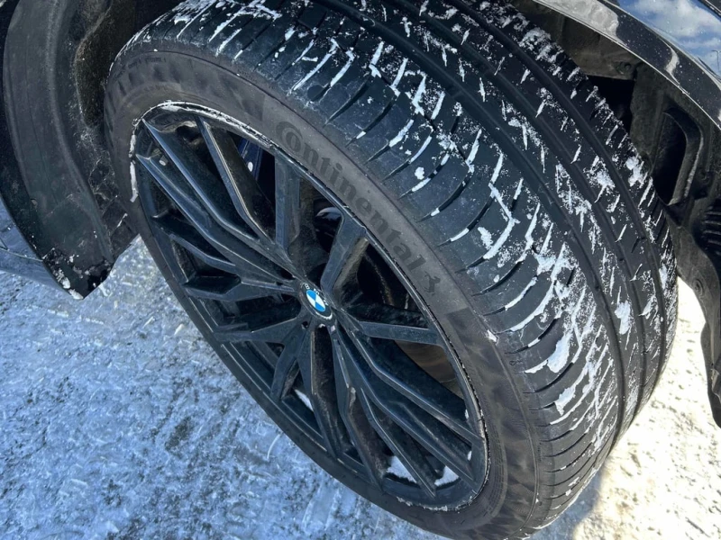 BMW X5 * M50i * CARFAX * БЕЗ ПЪРВОНАЧАЛНА ВНОСКА, снимка 12 - Автомобили и джипове - 53206876