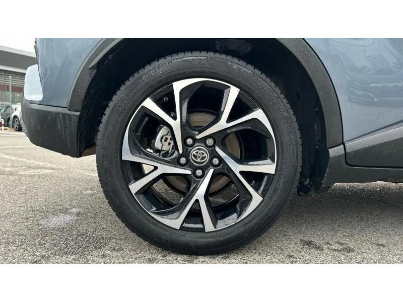 Toyota C-HR 2.0 HSD CLUB | Mobile.bg   16