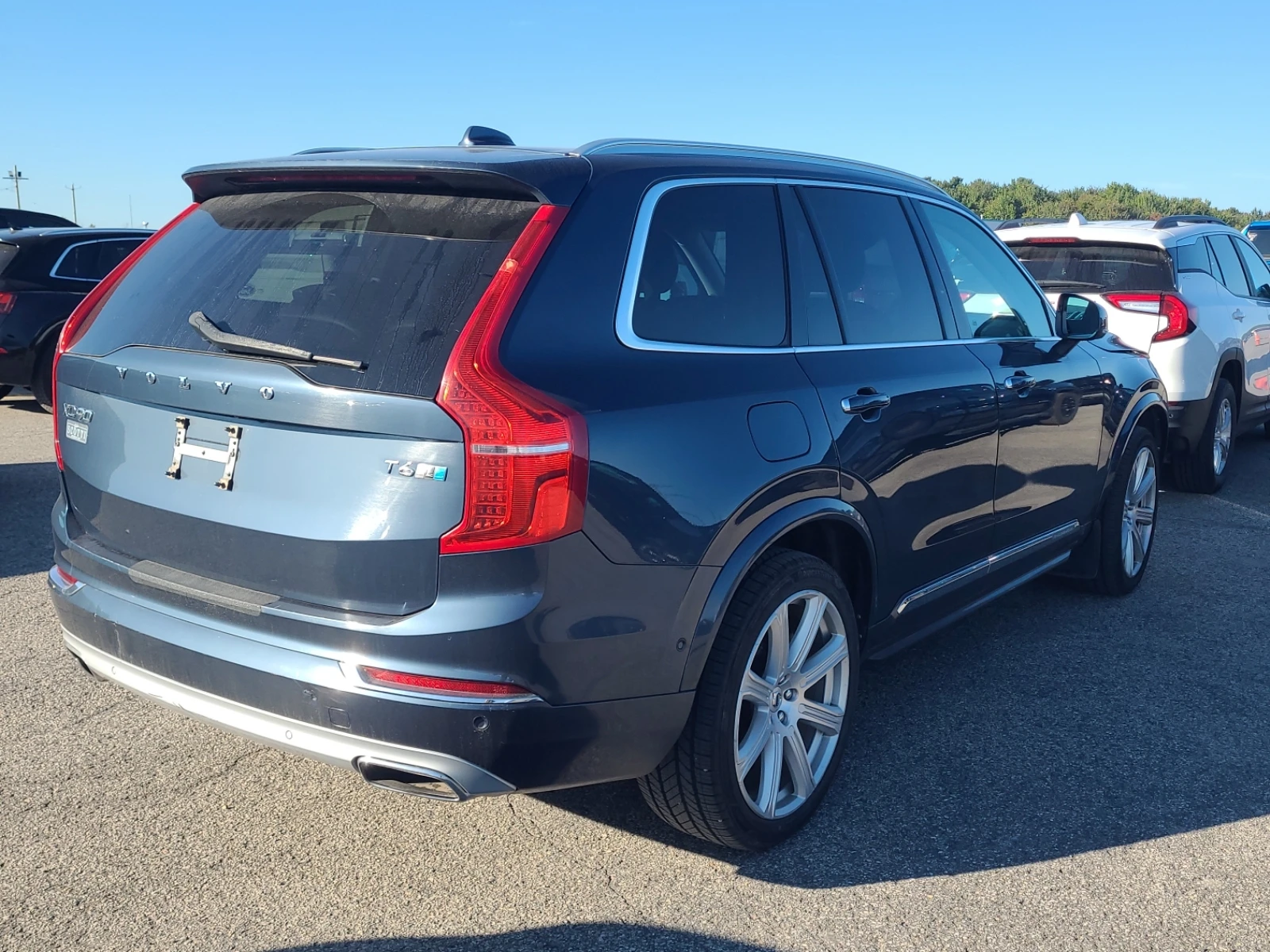 Volvo Xc90 T6 * CARFAX * АвтоКредит * Цена до България*  - изображение 3