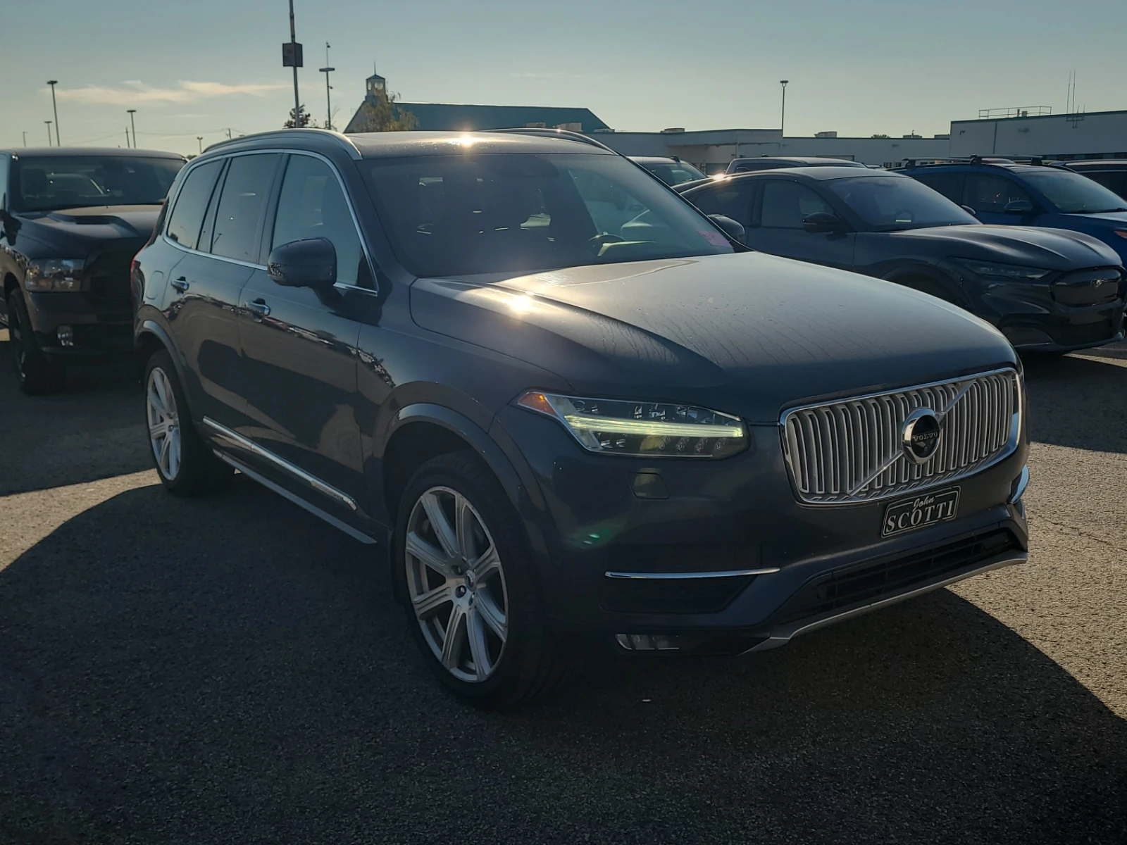 Volvo Xc90 T6 * CARFAX * АвтоКредит * Цена до България*  - изображение 2
