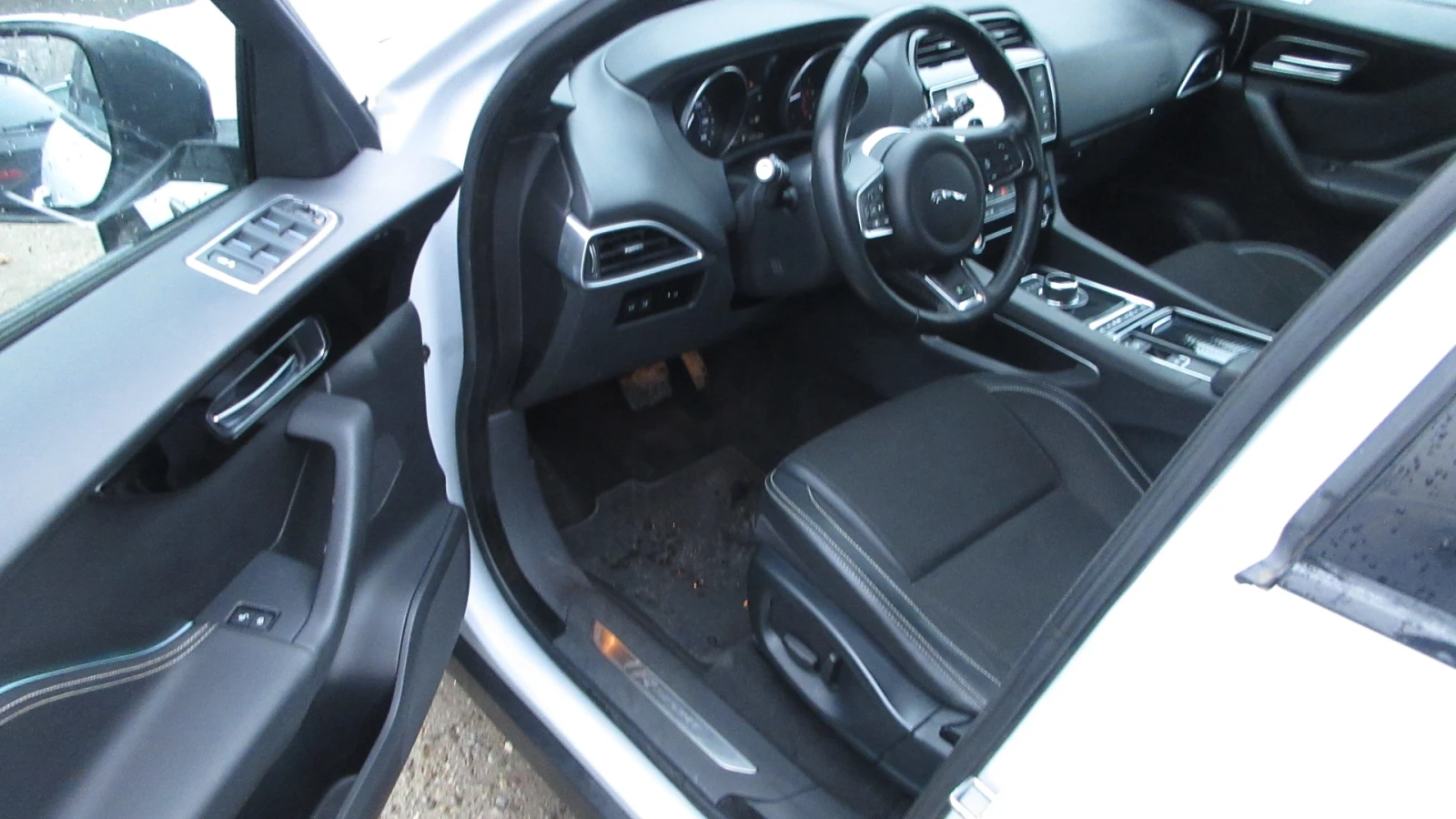 Jaguar F-PACE 2.0TD4-AWD-R-SPORT | Mobile.bg � ����������� 11