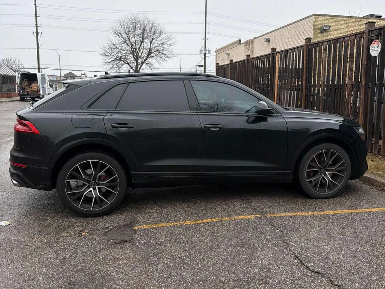 Audi SQ8 * 4.0 TFSI QUATTRO * CARFAX * ПАНОРАМА * ОБДУХВАНЕ, снимка 3 - Автомобили и джипове - 53803329